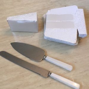 Wedding cake server set and 47 cake slice boxes